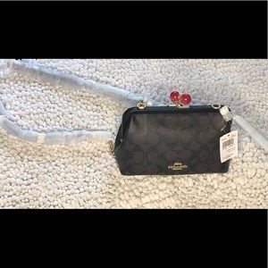 coach kisslock bag brand new with tags